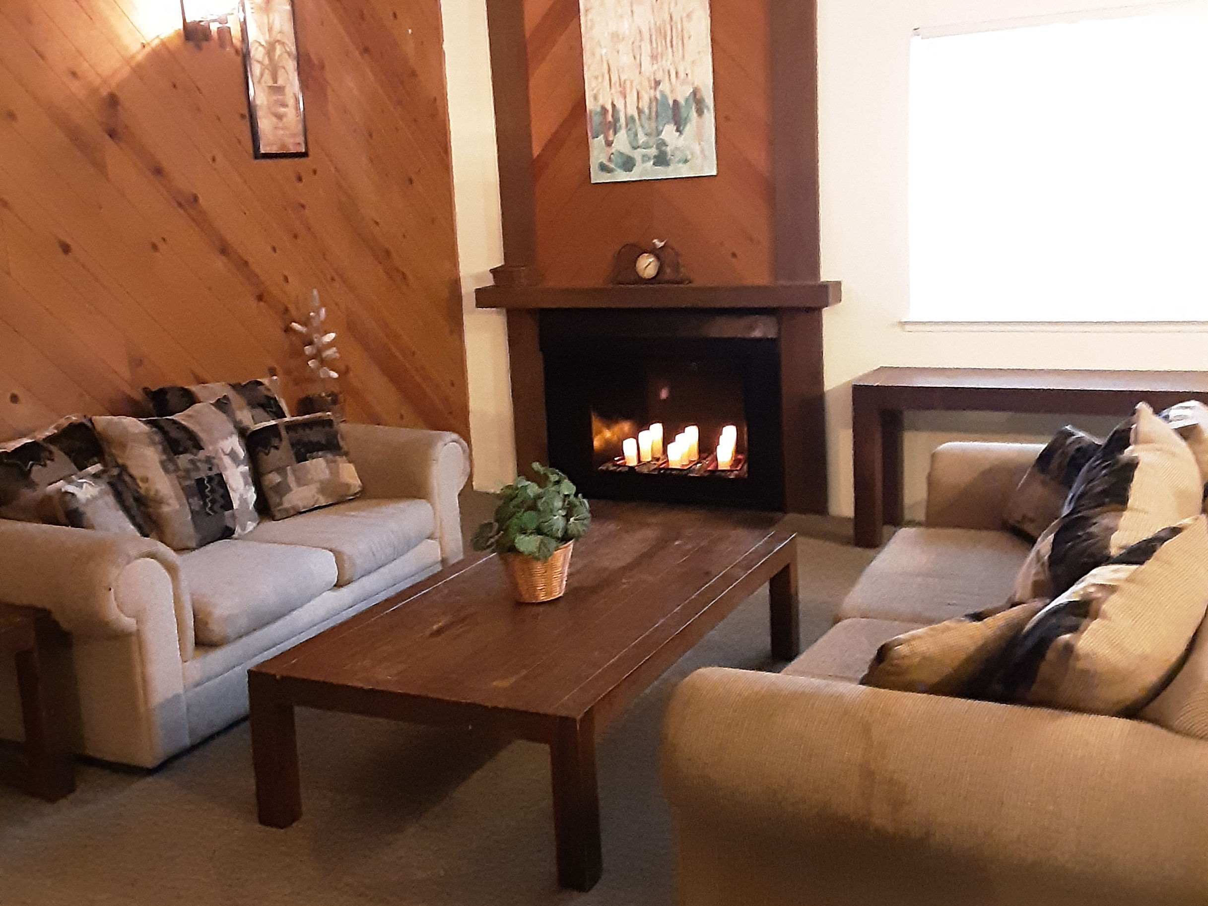 Lounge room in the lodge